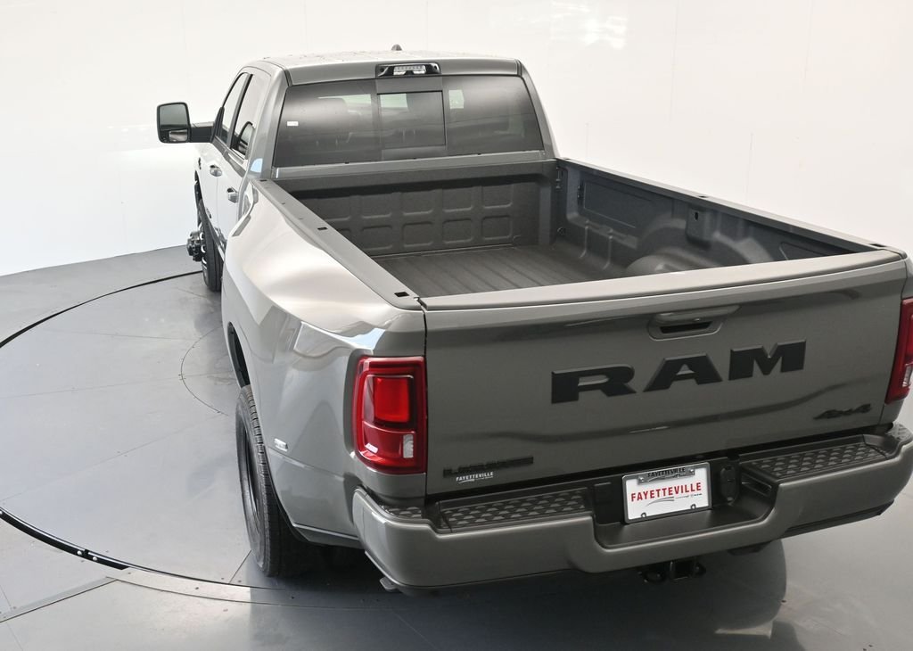 New 2026 Ceramic Gray Clear-Coat Exterior Paint RAM Laramie image 29