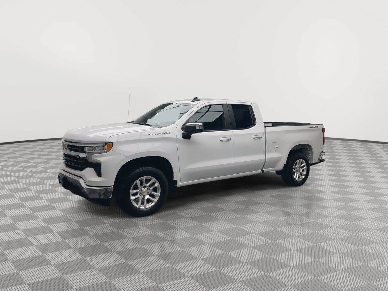 2023 Chevrolet Silverado 1500 LT - Photo 38