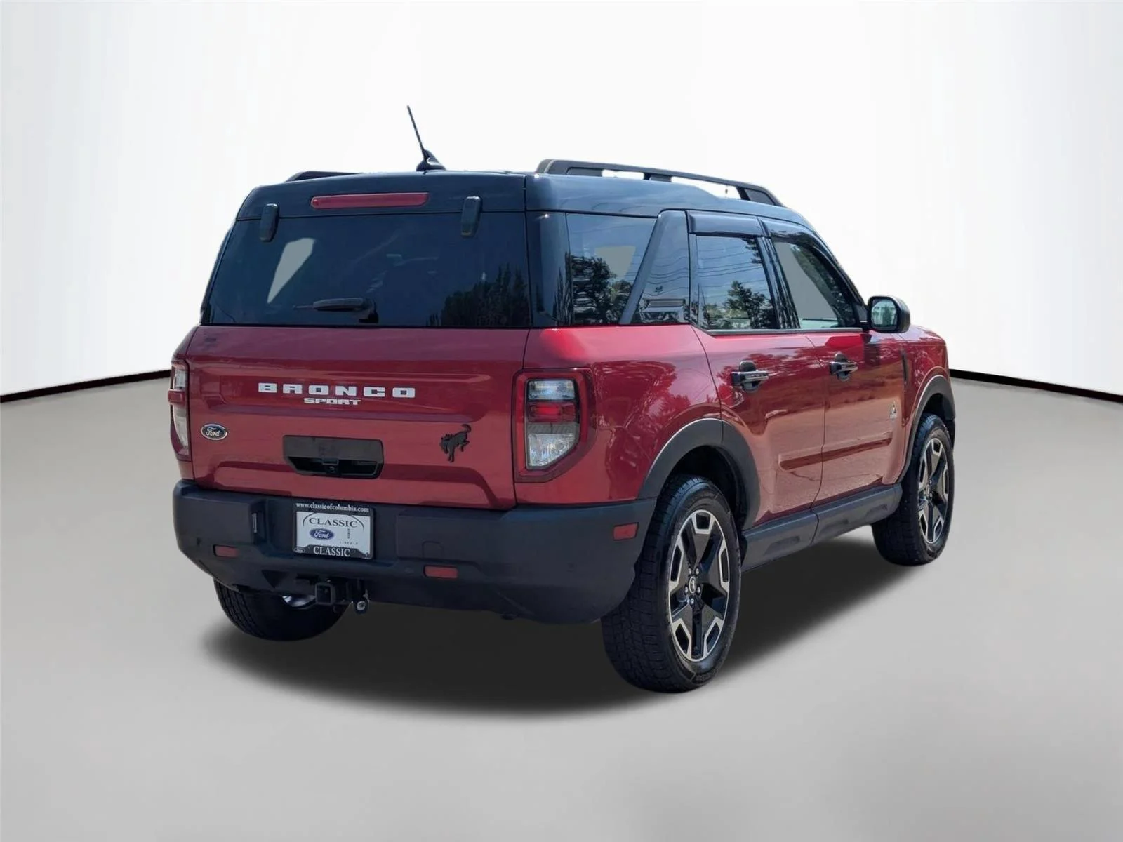 Used 2021 Rapid Red Metallic Tinted Clearcoat Ford Outer Banks image 5