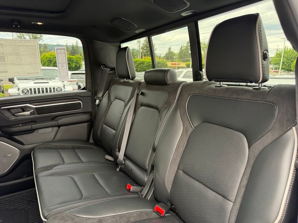 New 2026 Bright White Clear-Coat Exterior Paint RAM Laramie image 31
