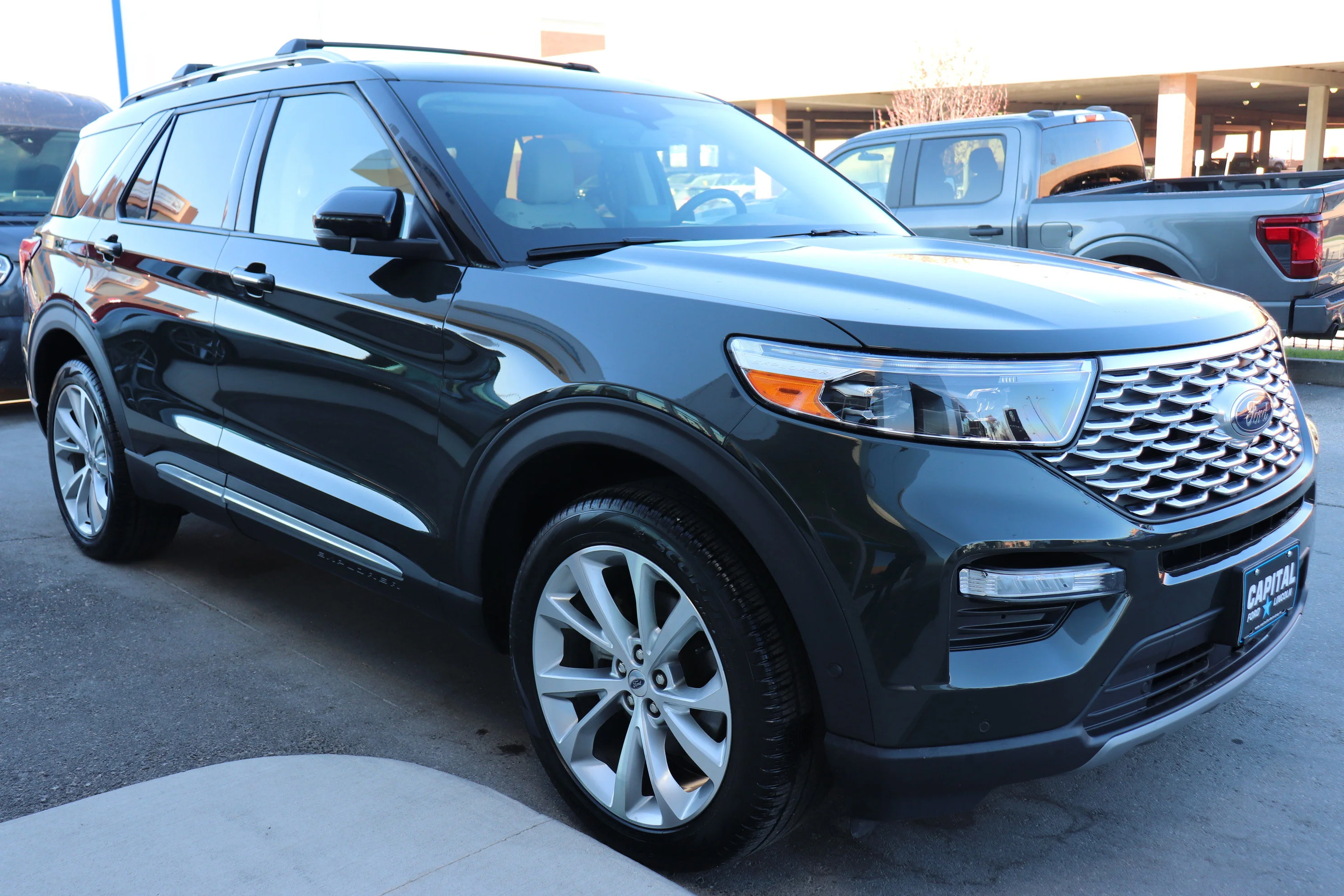 Certified Used 2023 Green Ford Platinum image 5