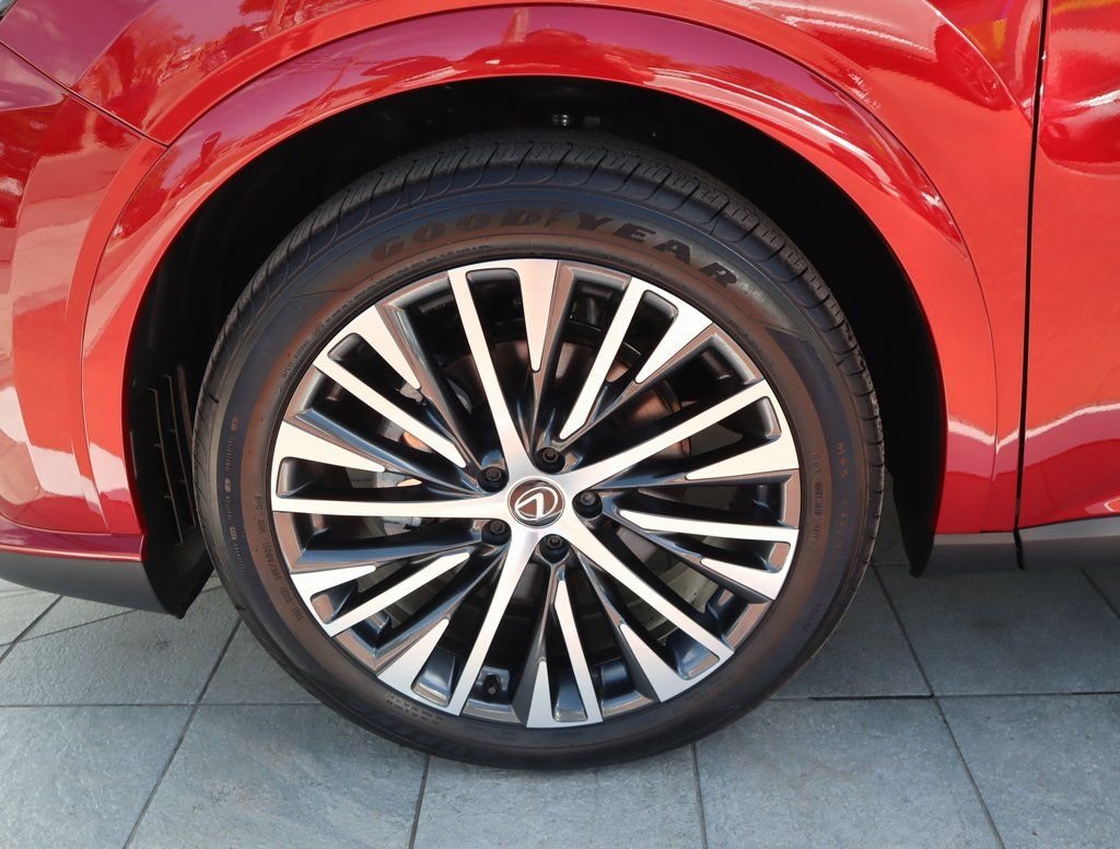 2025 Lexus RX 350 - Photo 9