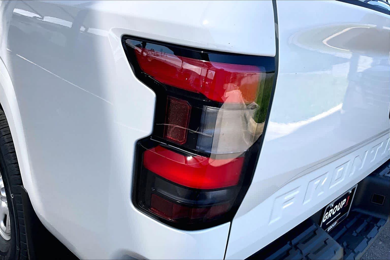 New 2026 Glacier White Nissan S image 12
