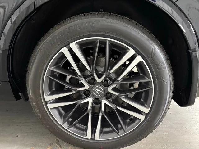 Certified Used 2026 Majestic Black Pearl Acura Advance Package image 9
