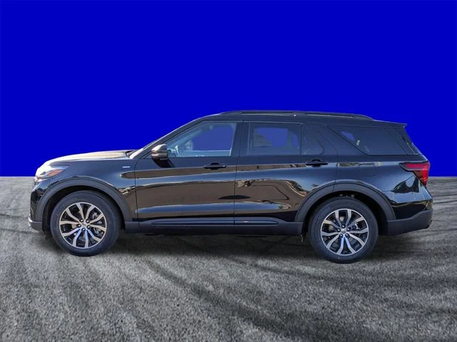 New 2026 Agate Black Metallic Ford ST-Line image 7