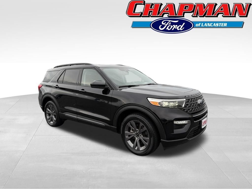 Certified Used 2022 Black Metallic Ford XLT image 3