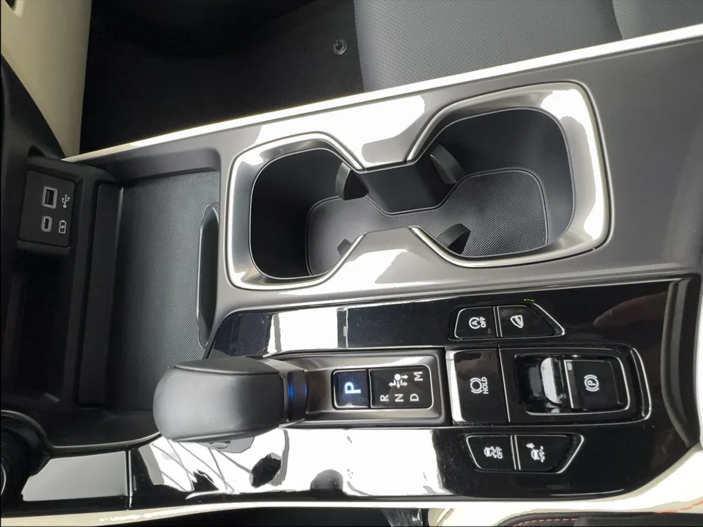Used 2024 Silver Lexus 350 Base image 46