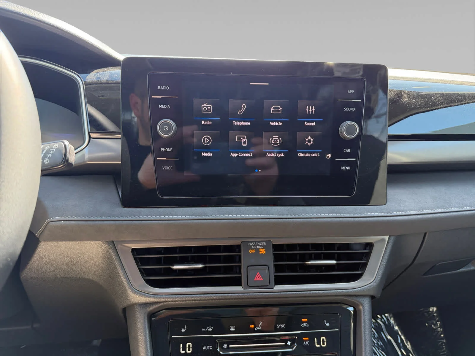 2026 Volkswagen Taos SE Black - Photo 15