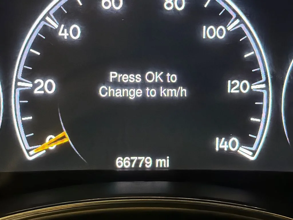 Used 2015 Bright White Clearcoat Jeep Laredo image 22