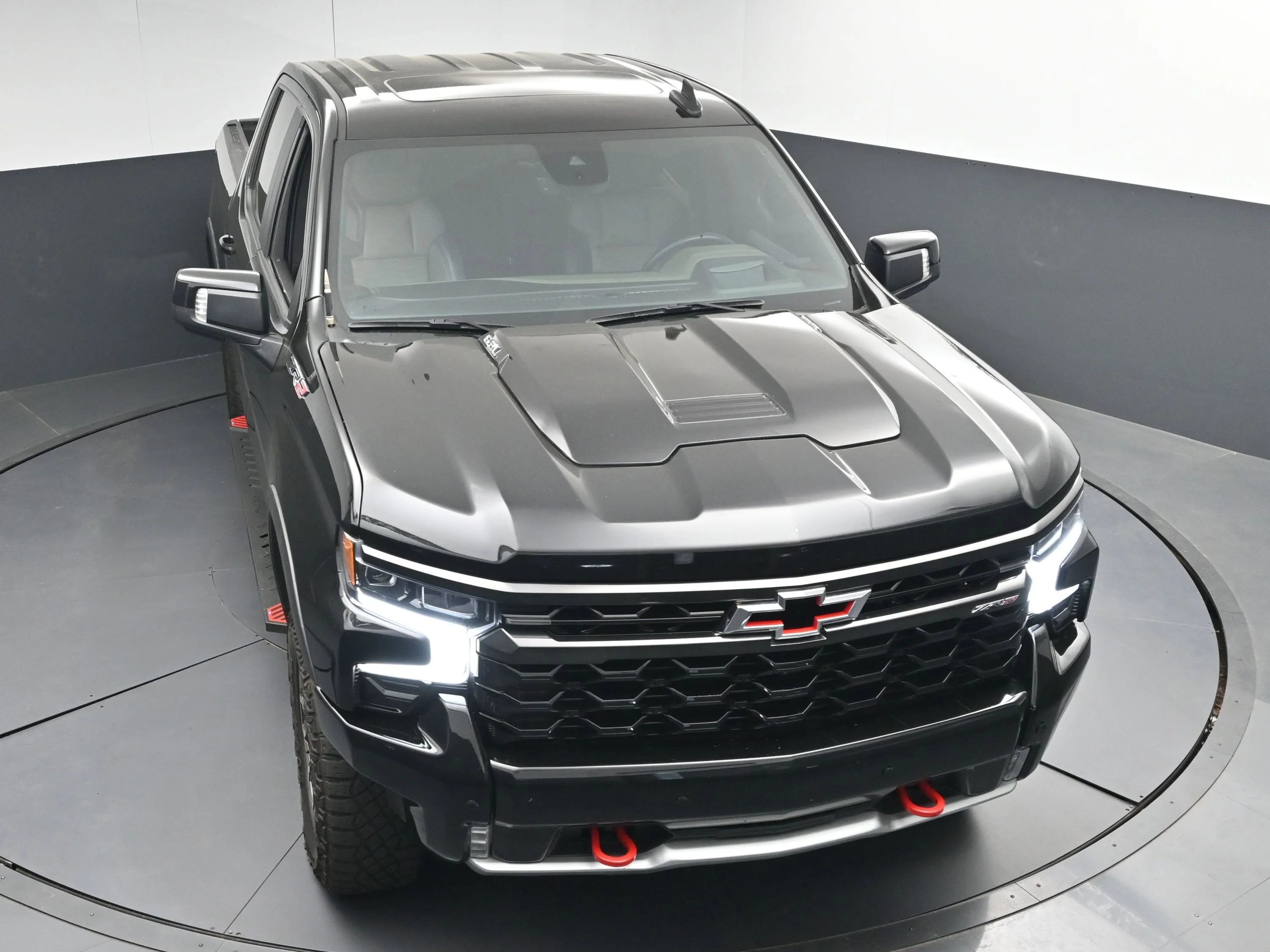 Used 2025 Black Chevrolet ZR2 image 36