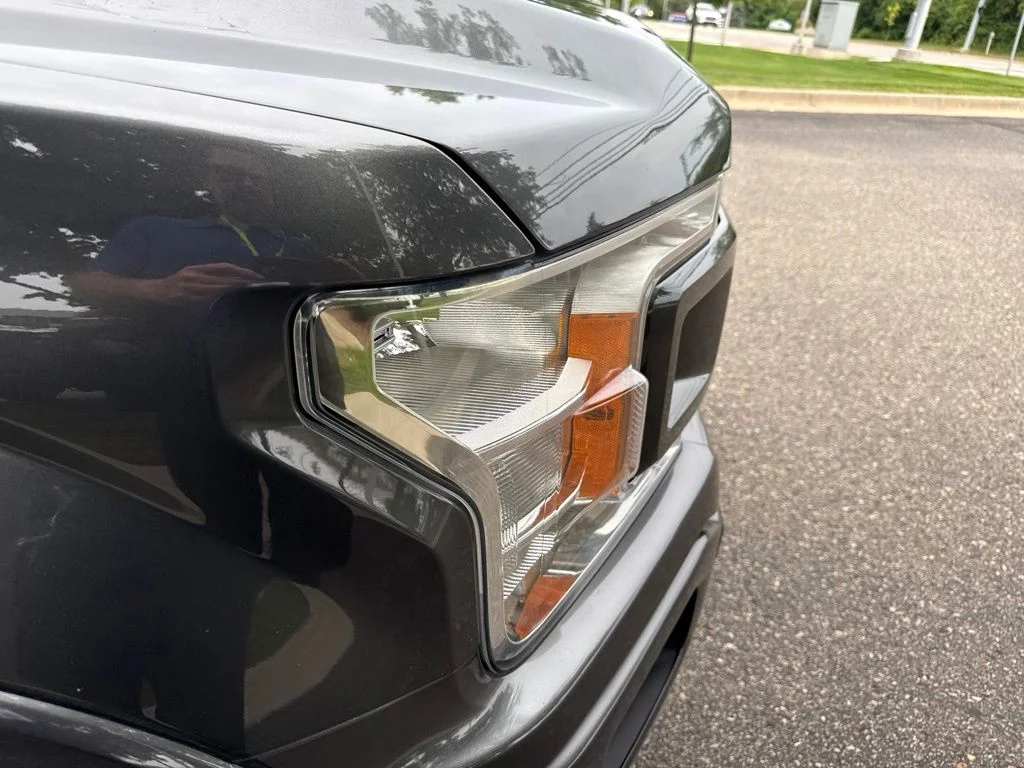 Used 2019 Gray Ford XLT image 4