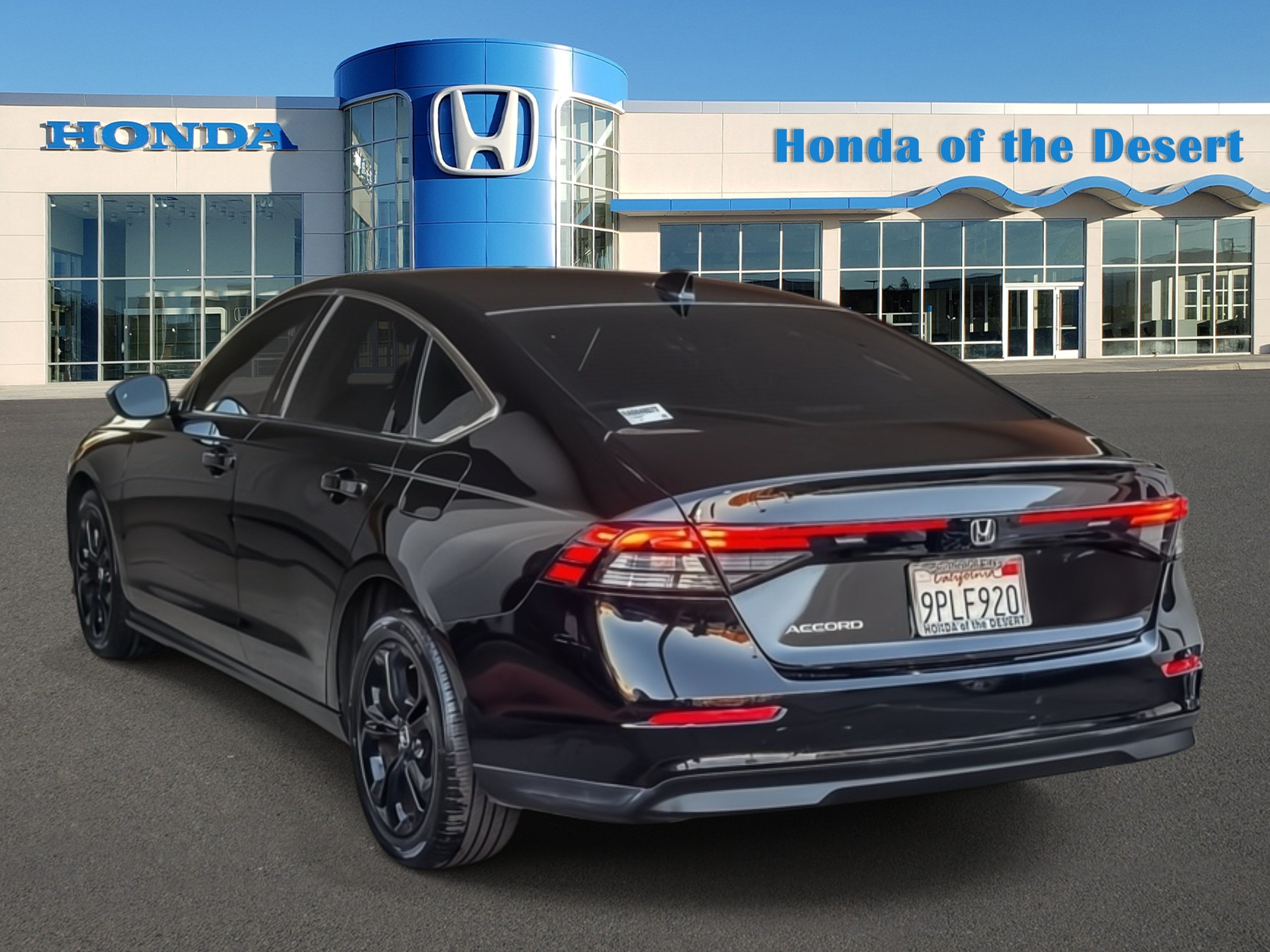 Used 2024 Crystal Black Pearl Honda EX image 4