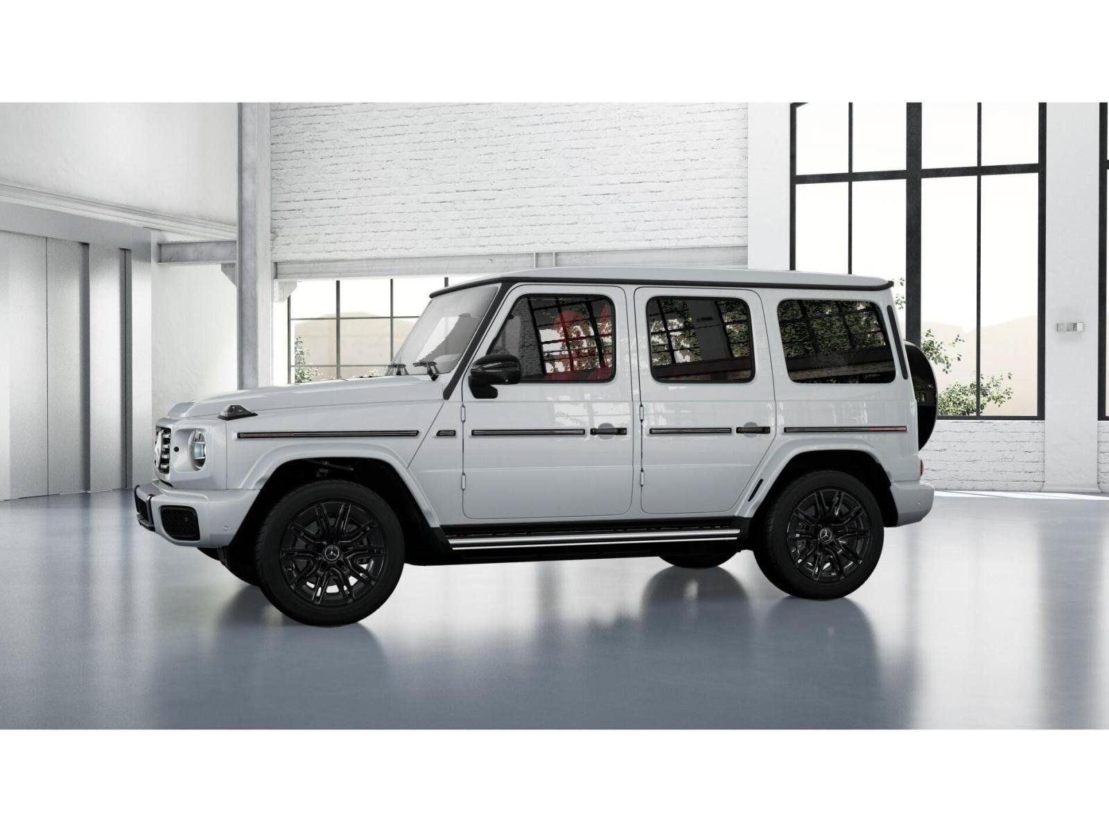 New 2027 MANUFAKTUR Moonlight White Metallic Mercedes-Benz G 580 image 36