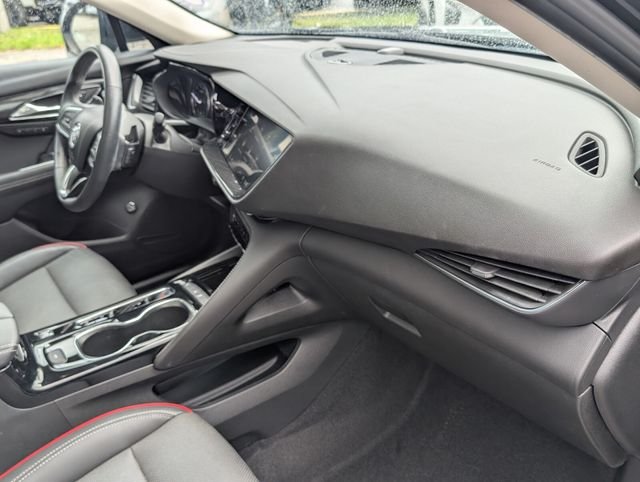 Used 2023 Ebony Twilight Metallic Buick Essence image 18