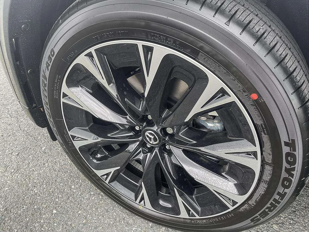 New 2026 Jet Black Mica Mazda Signature image 7