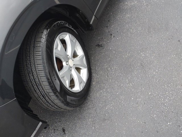 Used 2015 Gray Subaru 2.5i Limited image 5