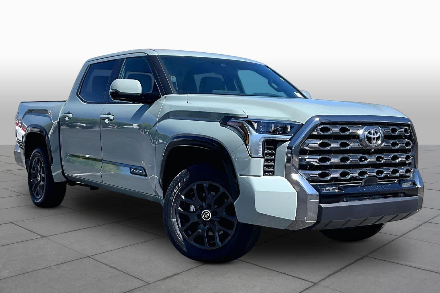 Used 2024 Lunar Rock Toyota Platinum image 3