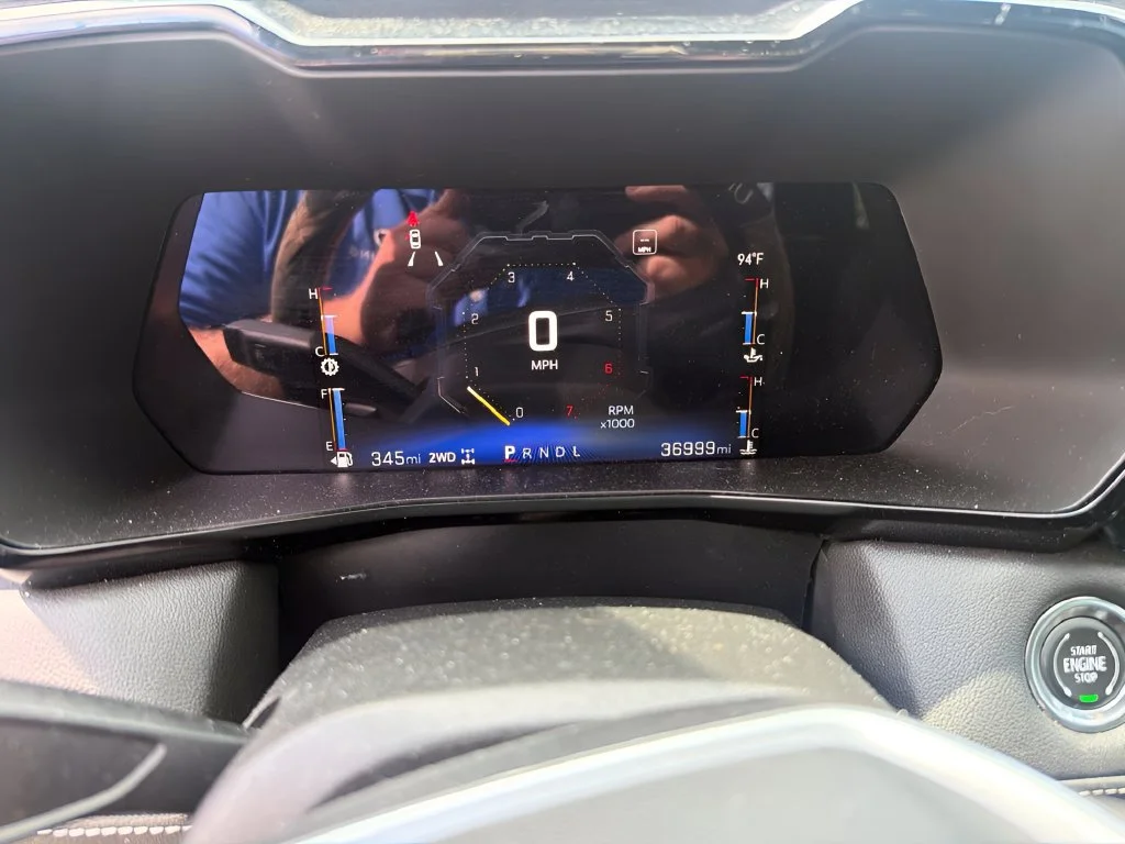 2023 Chevrolet Colorado LT - Photo 8