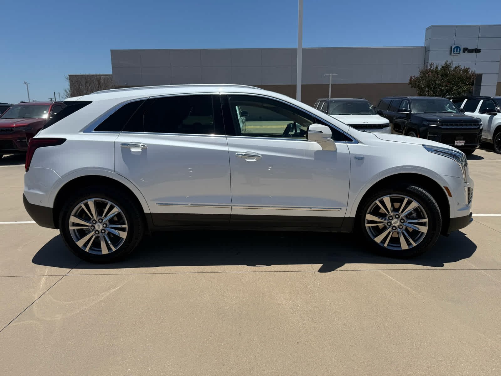 Used 2023 Crystal White Tricoat Cadillac FWD Premium Luxury image 7