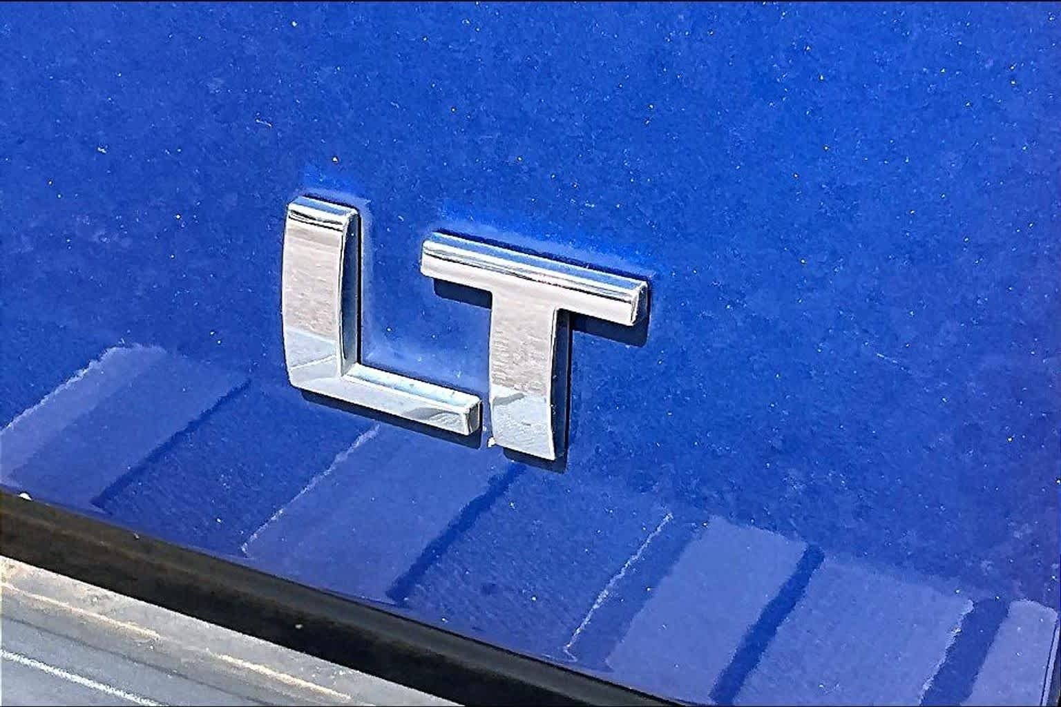 Used 2014 Blue Topaz Metallic Chevrolet LT image 9