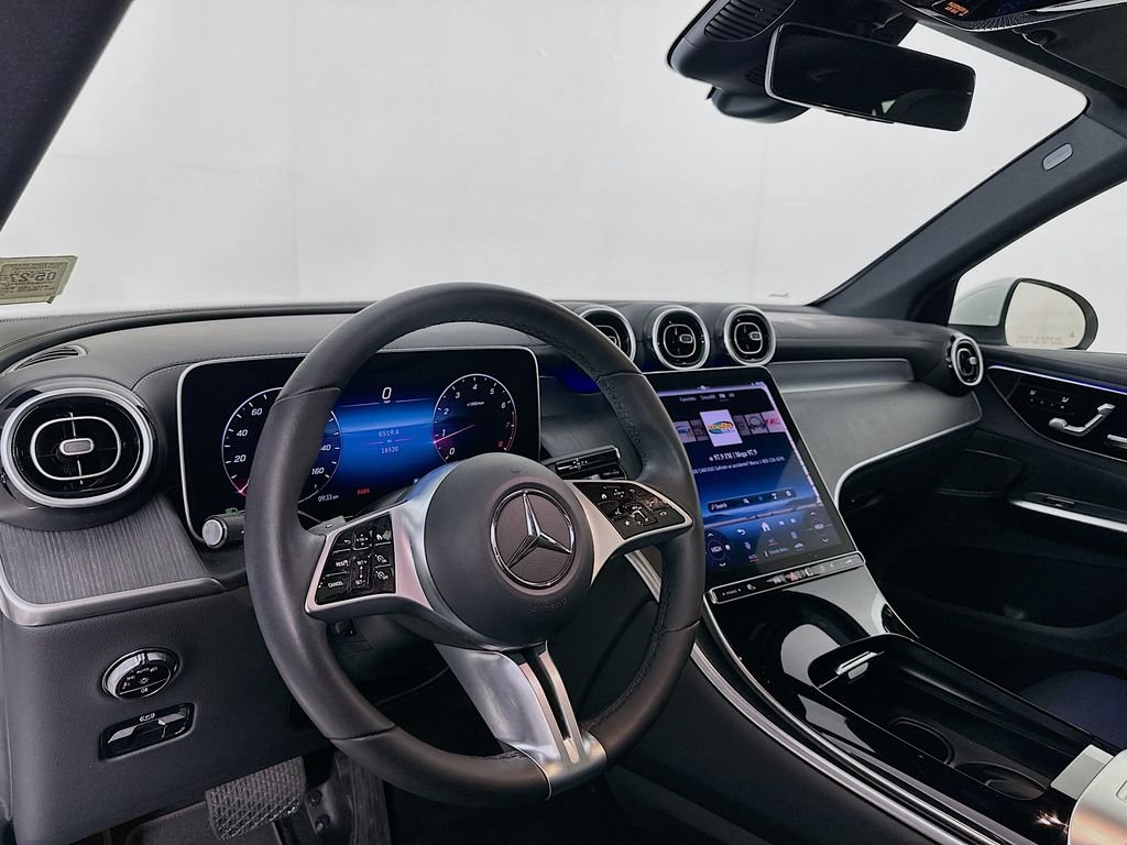 Certified Used 2023 White Mercedes-Benz GLC 300 image 8