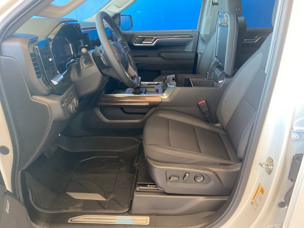 2026 Chevrolet Silverado 1500 RST - Photo 9