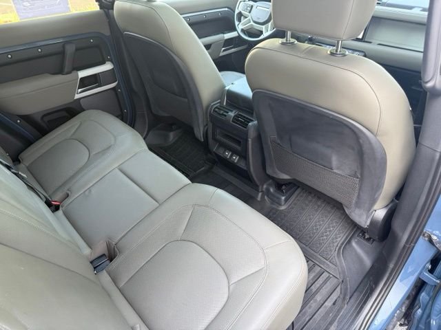 Used 2023 Blue Land Rover SE image 31