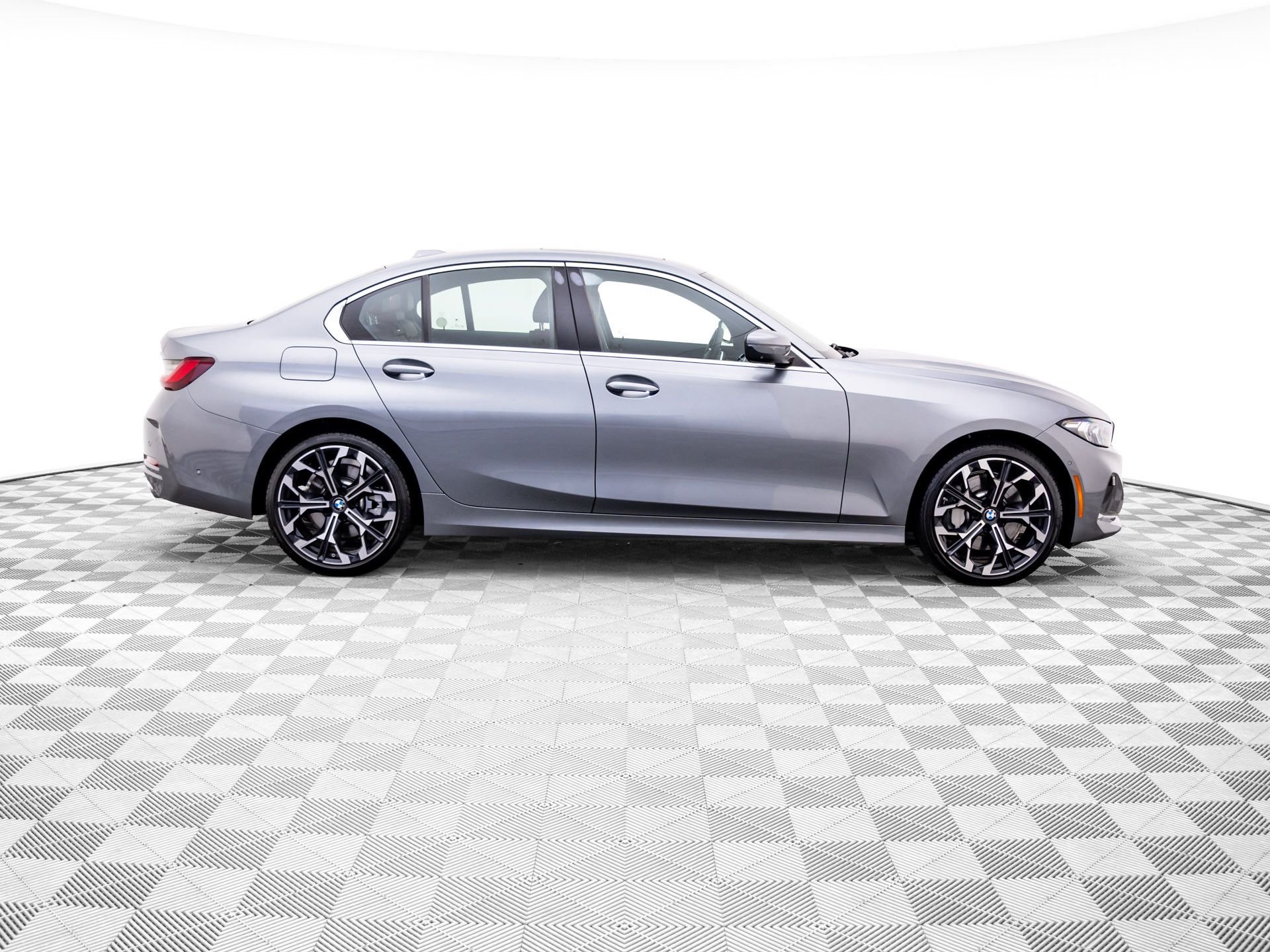 Certified Used 2025 Skyscraper Grey Metallic BMW 330i xDrive image 6