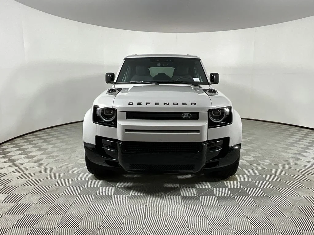 New 2026 Borasco Grey Land Rover X-Dynamic SE image 8