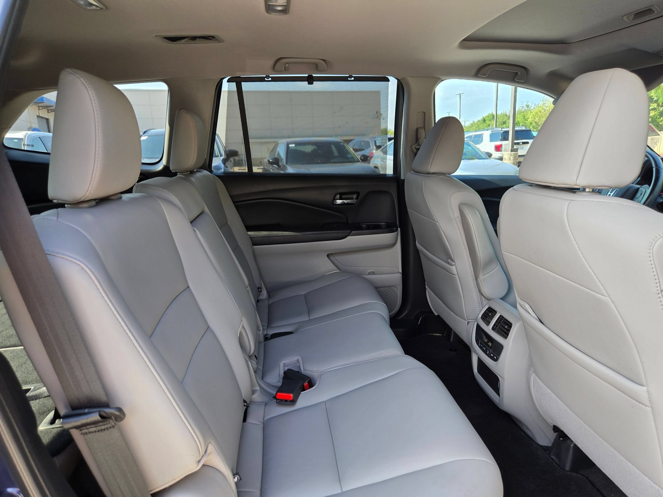 Used 2020 Blue Honda  image 25