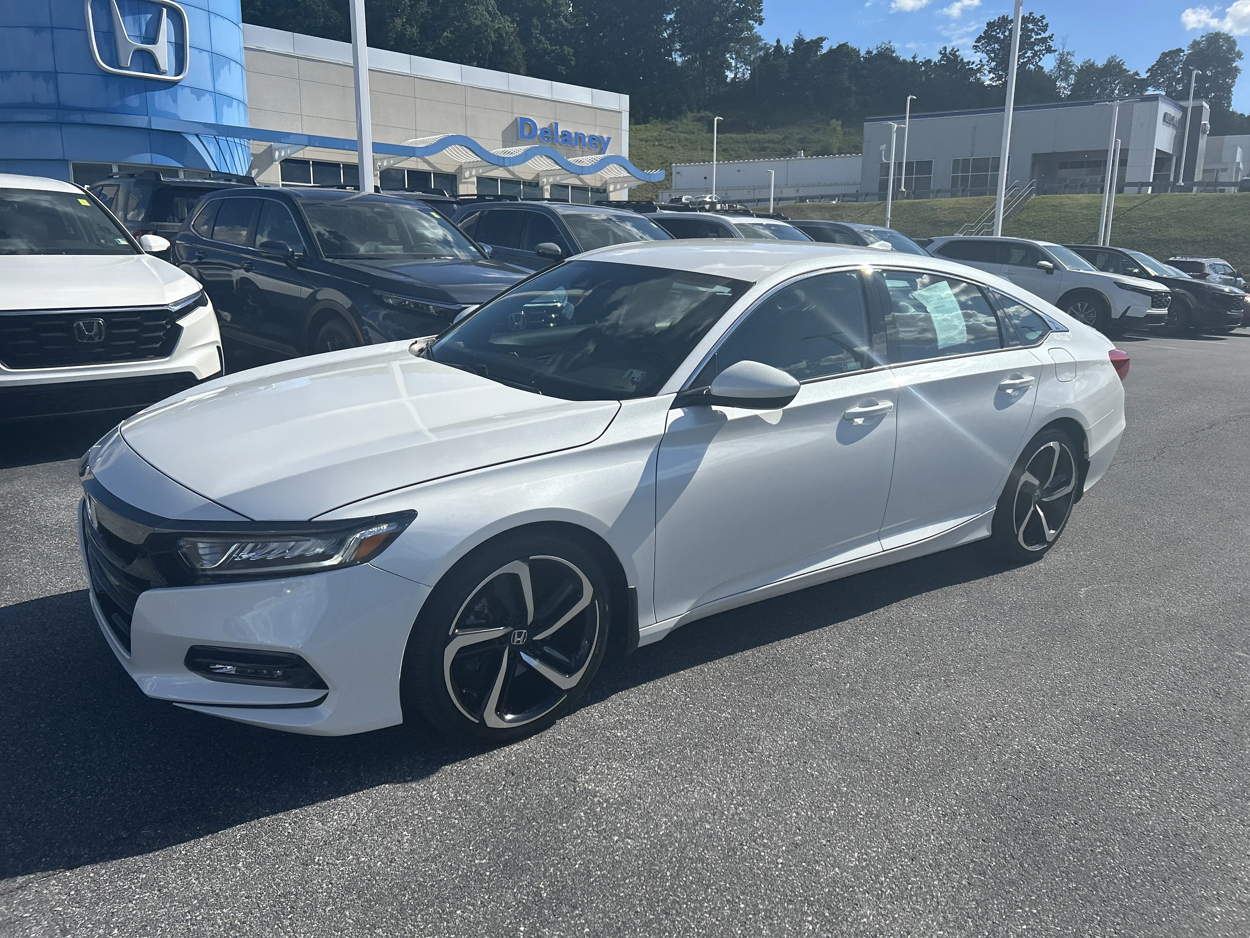 Certified Used 2020 Platinum White Pearl Honda Sport image 9
