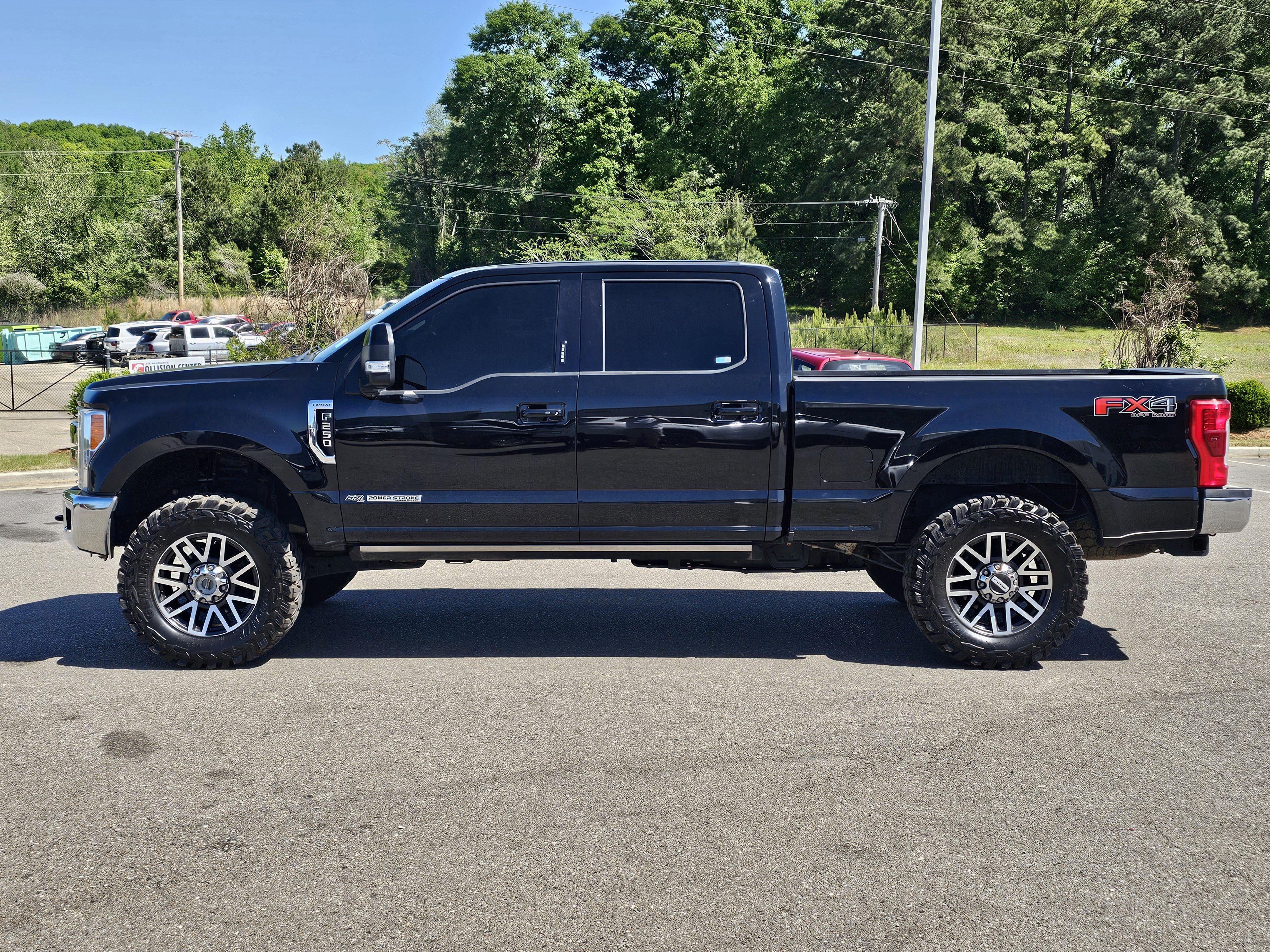 Used 2018 Shadow Black Ford LARIAT image 13