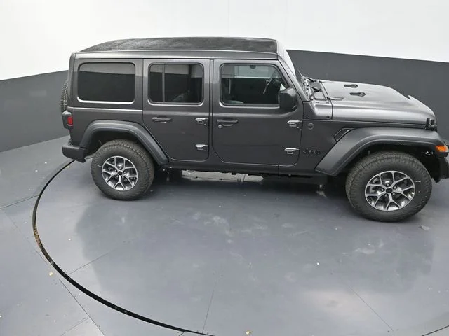 New 2026 Granite Crystal Metallic Clear-Coat Exterior Paint Jeep Sport S image 19