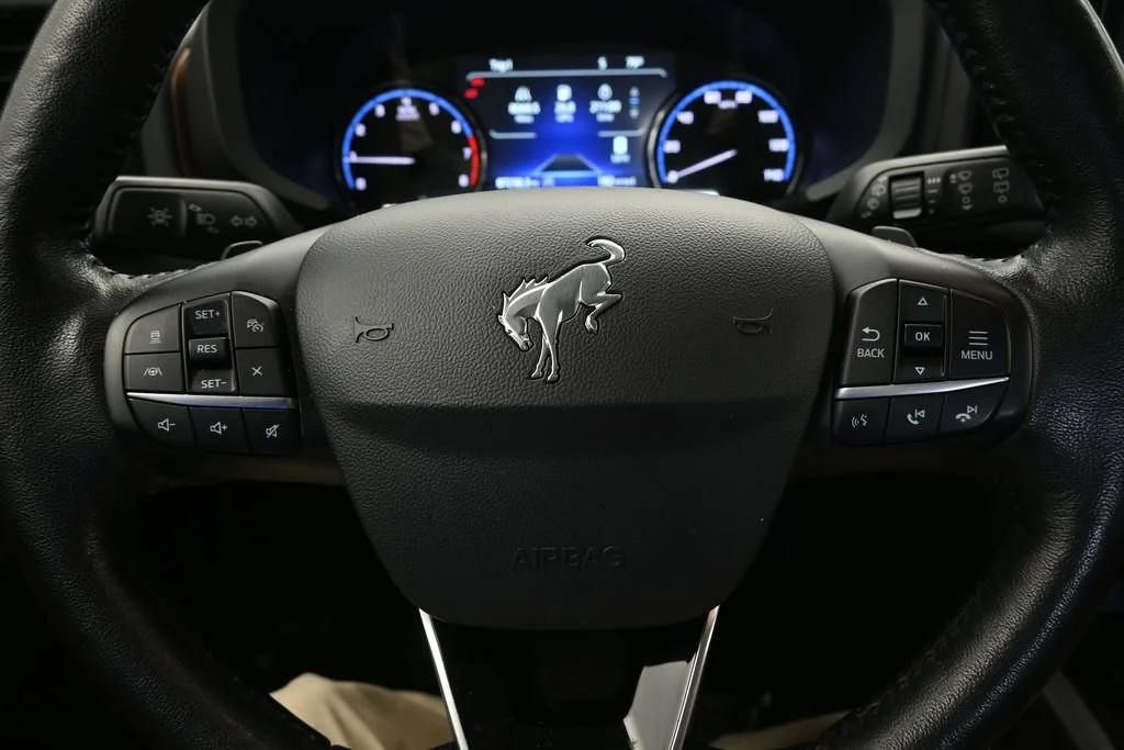 Certified Used 2021 Oxford White Ford Badlands image 31