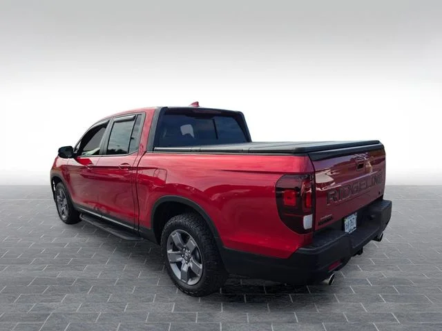 Used 2025 Red Honda TrailSport image 5