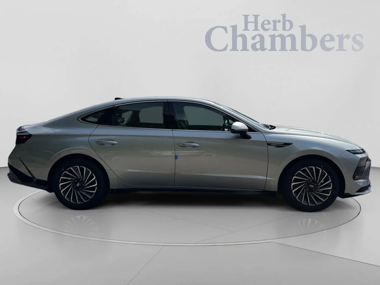 New 2026 Silver Hyundai SEL image 11