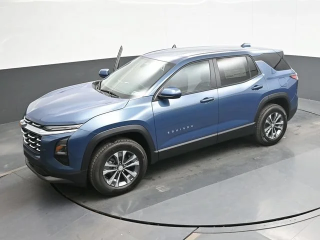 New 2027 Lakeshore Blue Metallic Chevrolet LT image 28