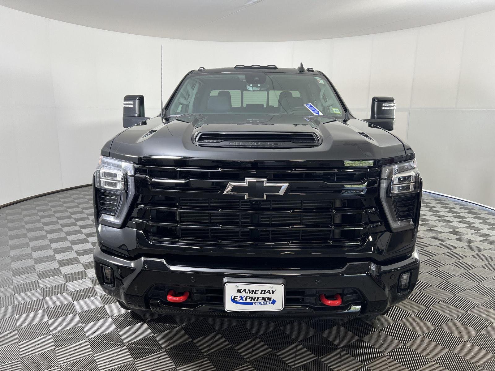 Used 2026 Black Chevrolet LTZ image 31