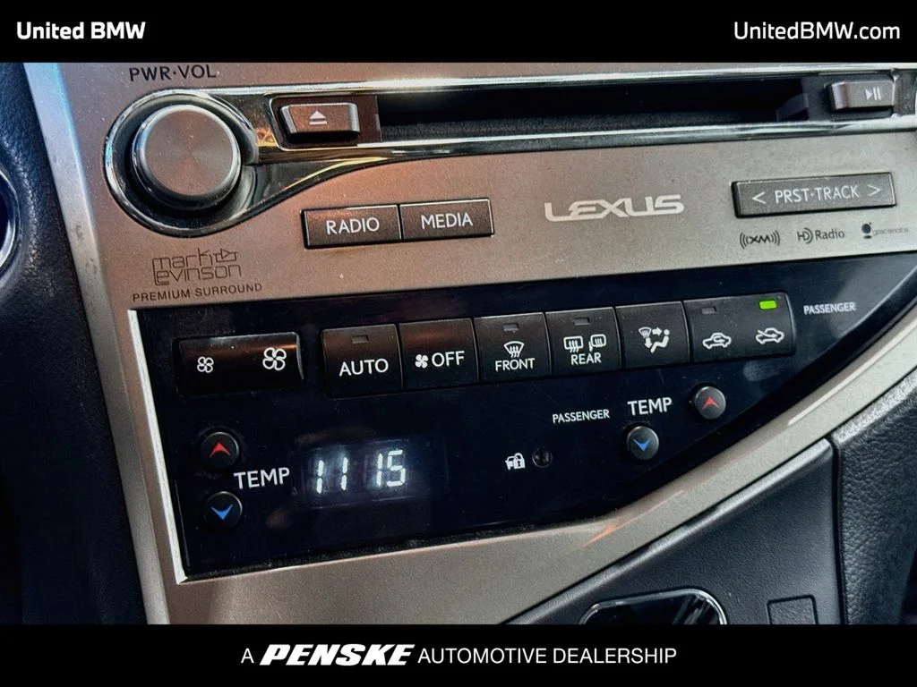 Used 2015 Mica Lexus 450h image 18