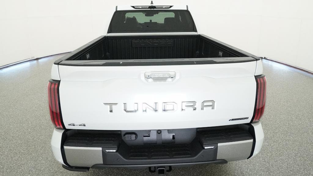 New 2026 Wind Chill Pearl Toyota Capstone image 5