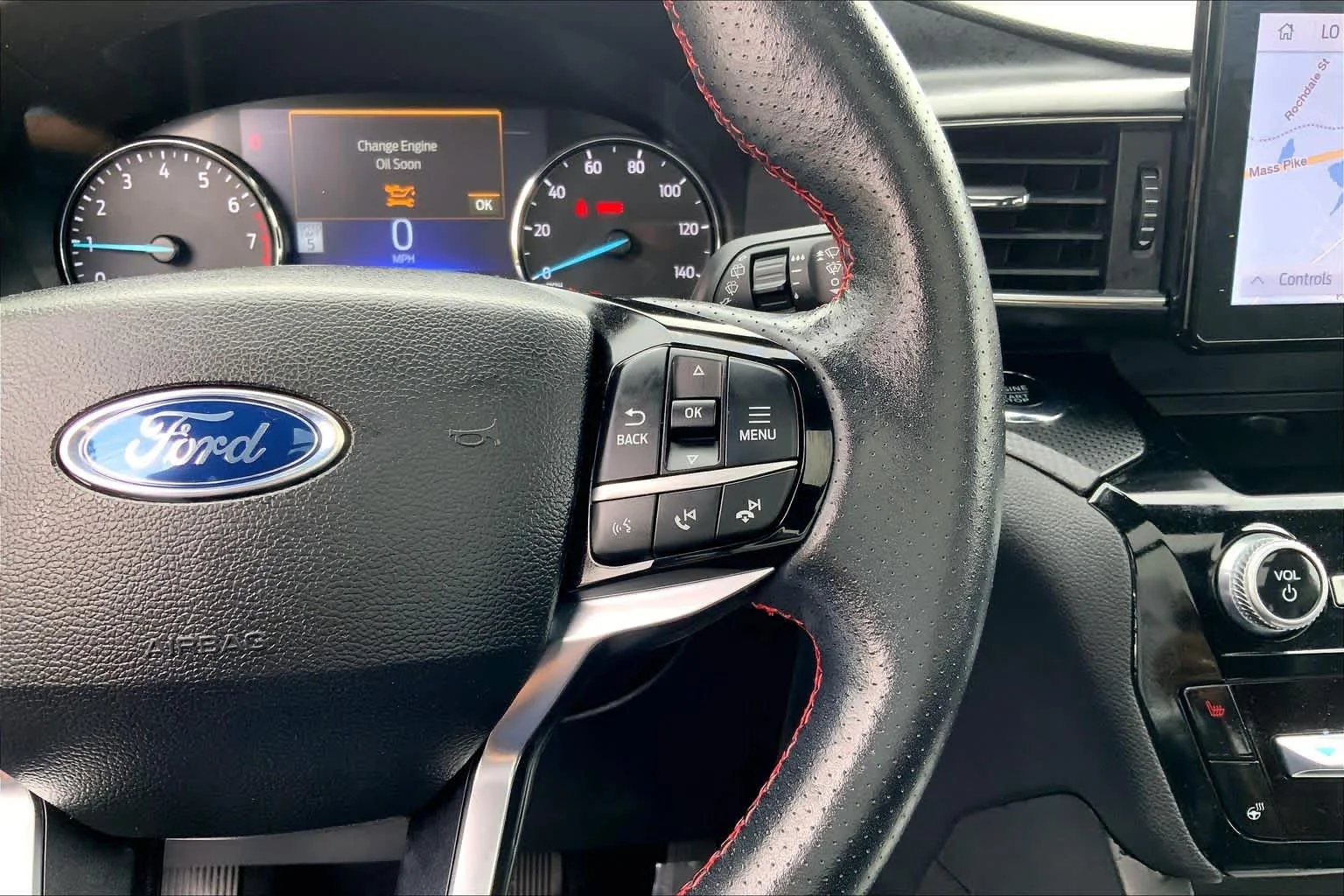 Used 2023 Agate Black Ford ST-Line image 25