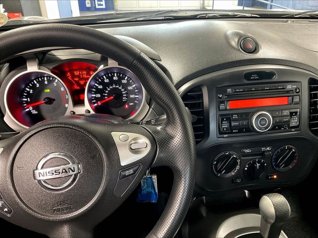 Used 2014 Black Nissan S image 18