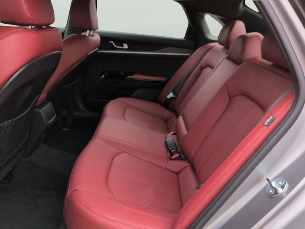 2026 Kia K5 GT-Line - Photo 11