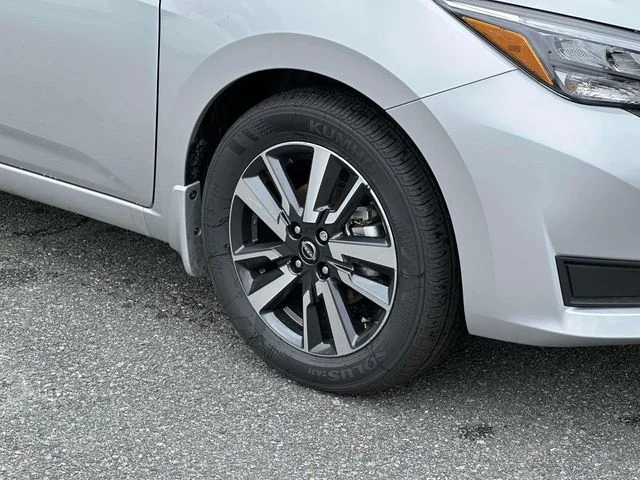 2025 Nissan Versa Sedan SV - Photo 7