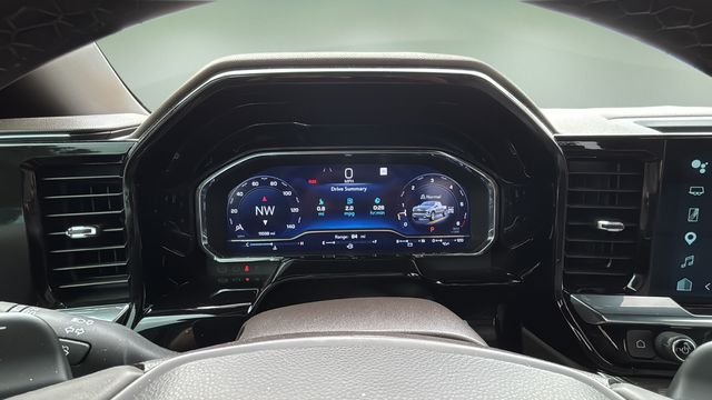 Used 2025 White Chevrolet LTZ image 15