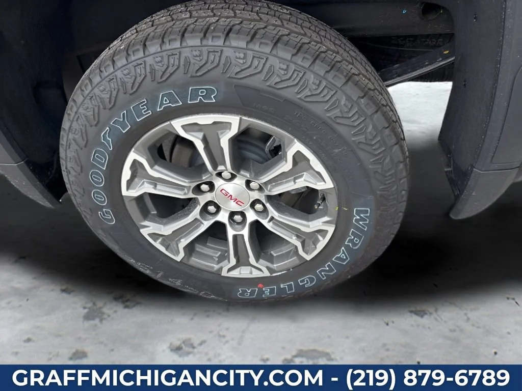 2026 GMC Sierra 1500 SLE - Photo 10