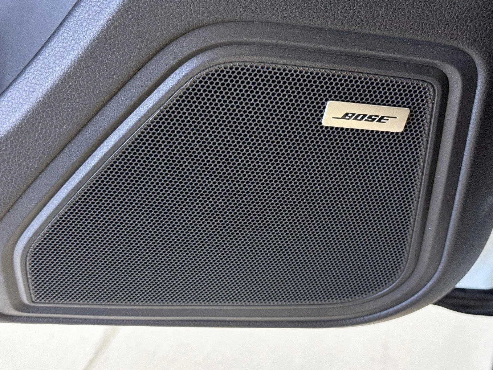 Certified Used 2025 White Porsche  image 12