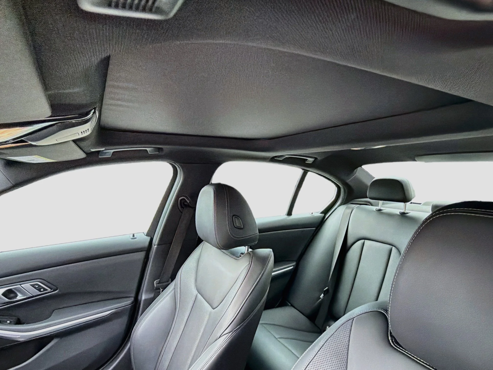 Used 2022 Mineral Grey Metallic BMW 330i image 26
