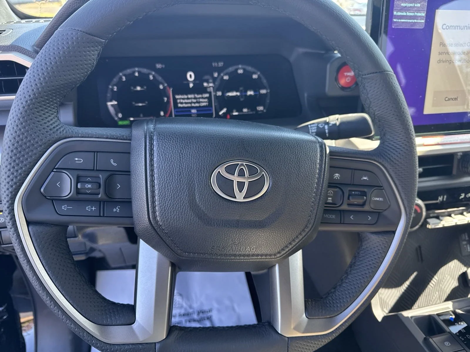 Used 2024  Toyota  image 17