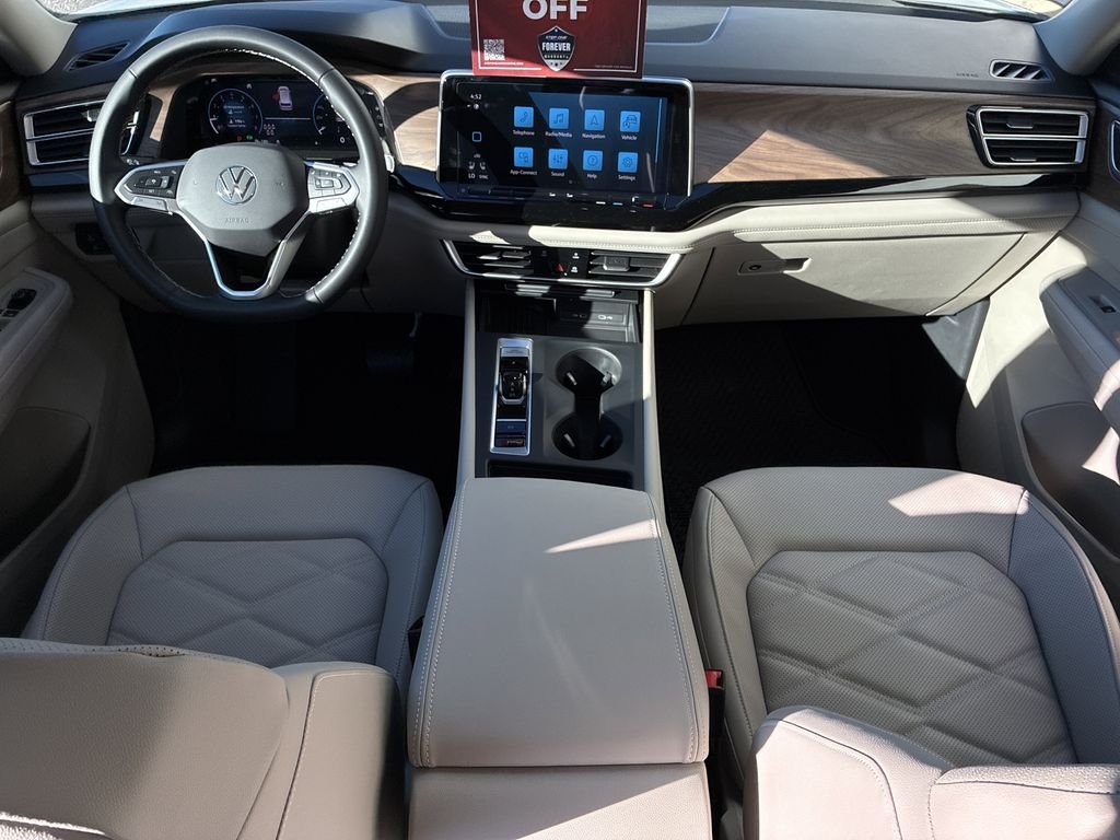 New 2026 White/off-white Volkswagen SE image 15